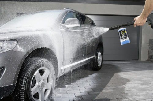 canon à mousse laver son auto